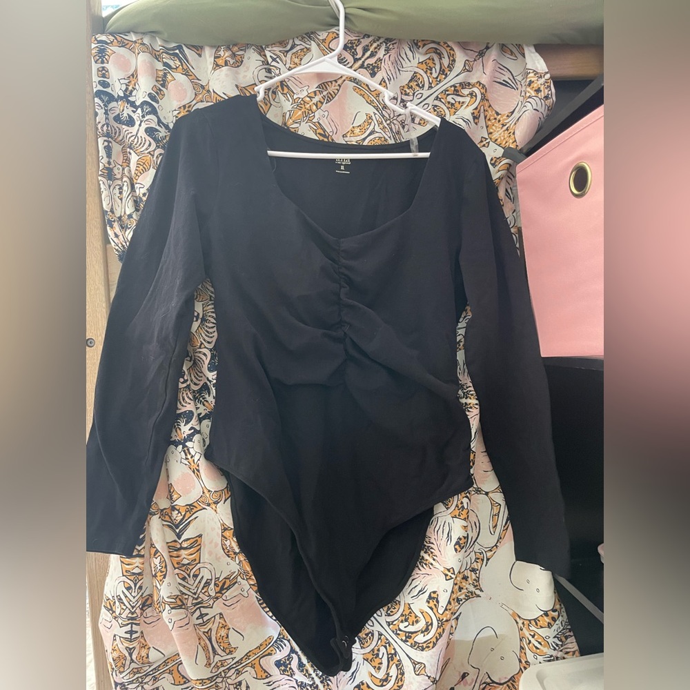 a.n.a Black Ruched Long Sleeve Bodysuit